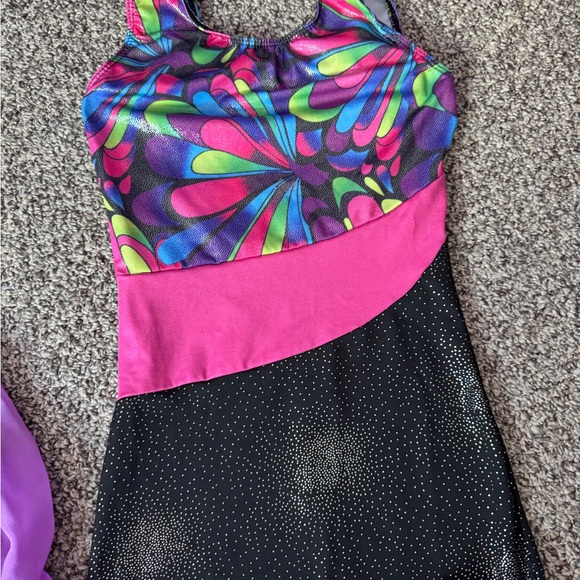 Girls gymnastic leotards - Picture 4 of 5